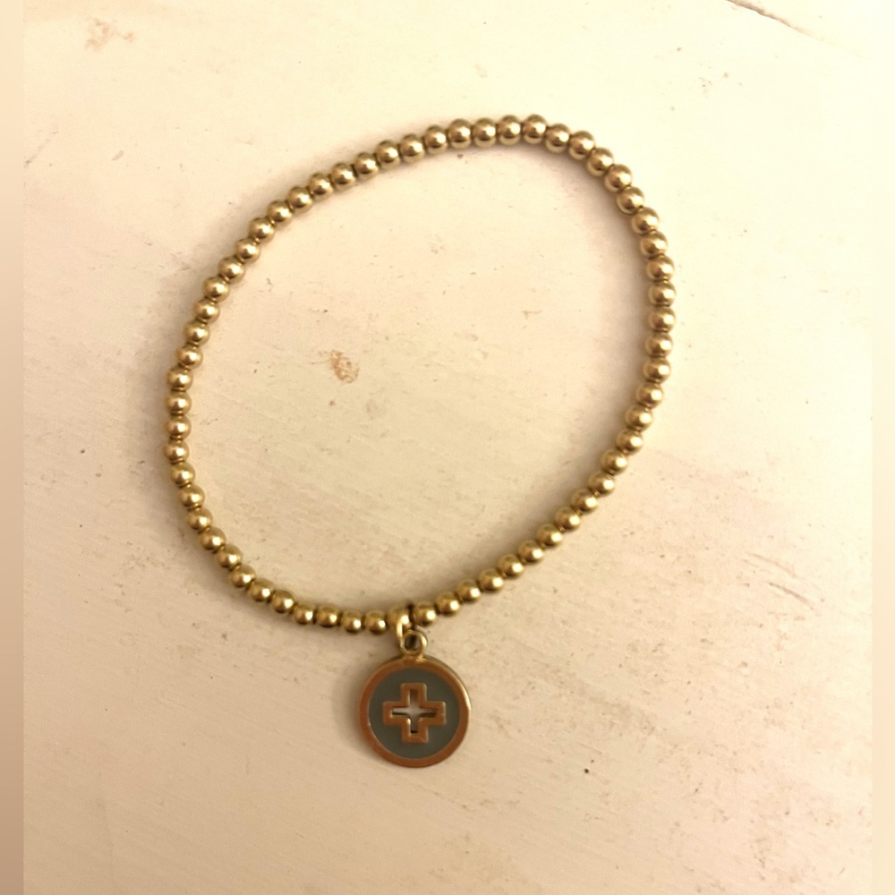 Gold beaded Enewton bracelet!!